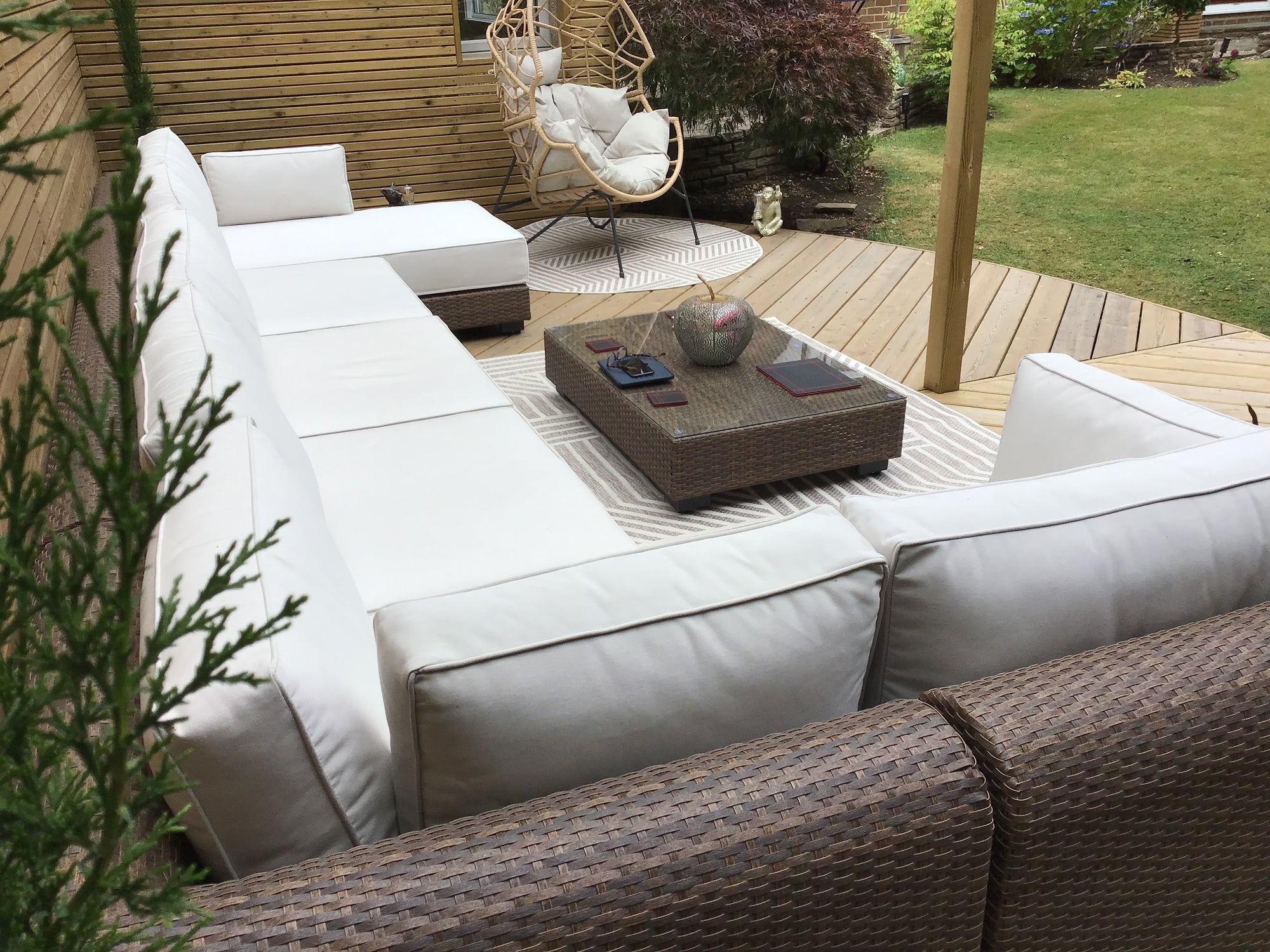 Garden Furniture Layout Inspiration