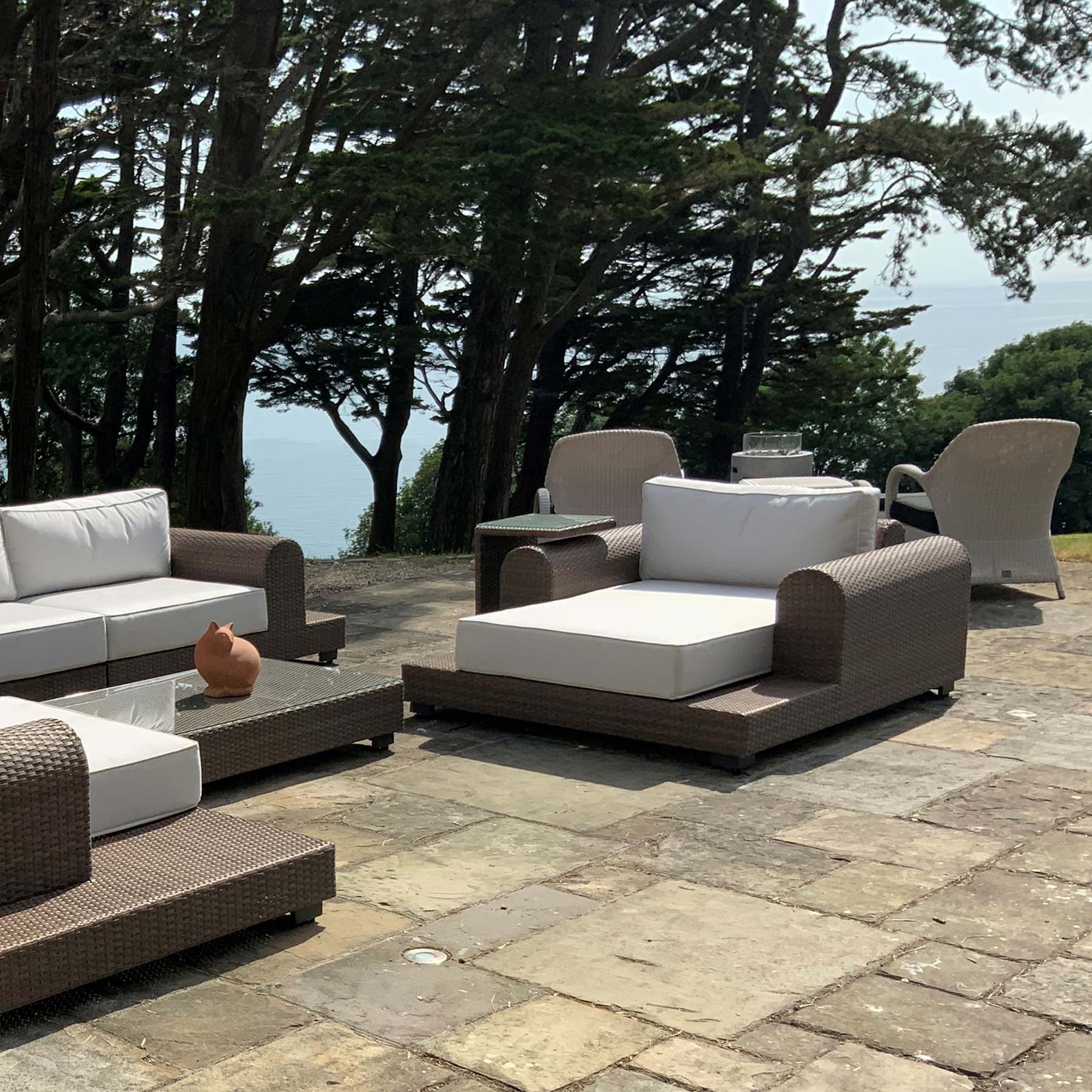 Milano Outdoor Daybed | Alexander Francis