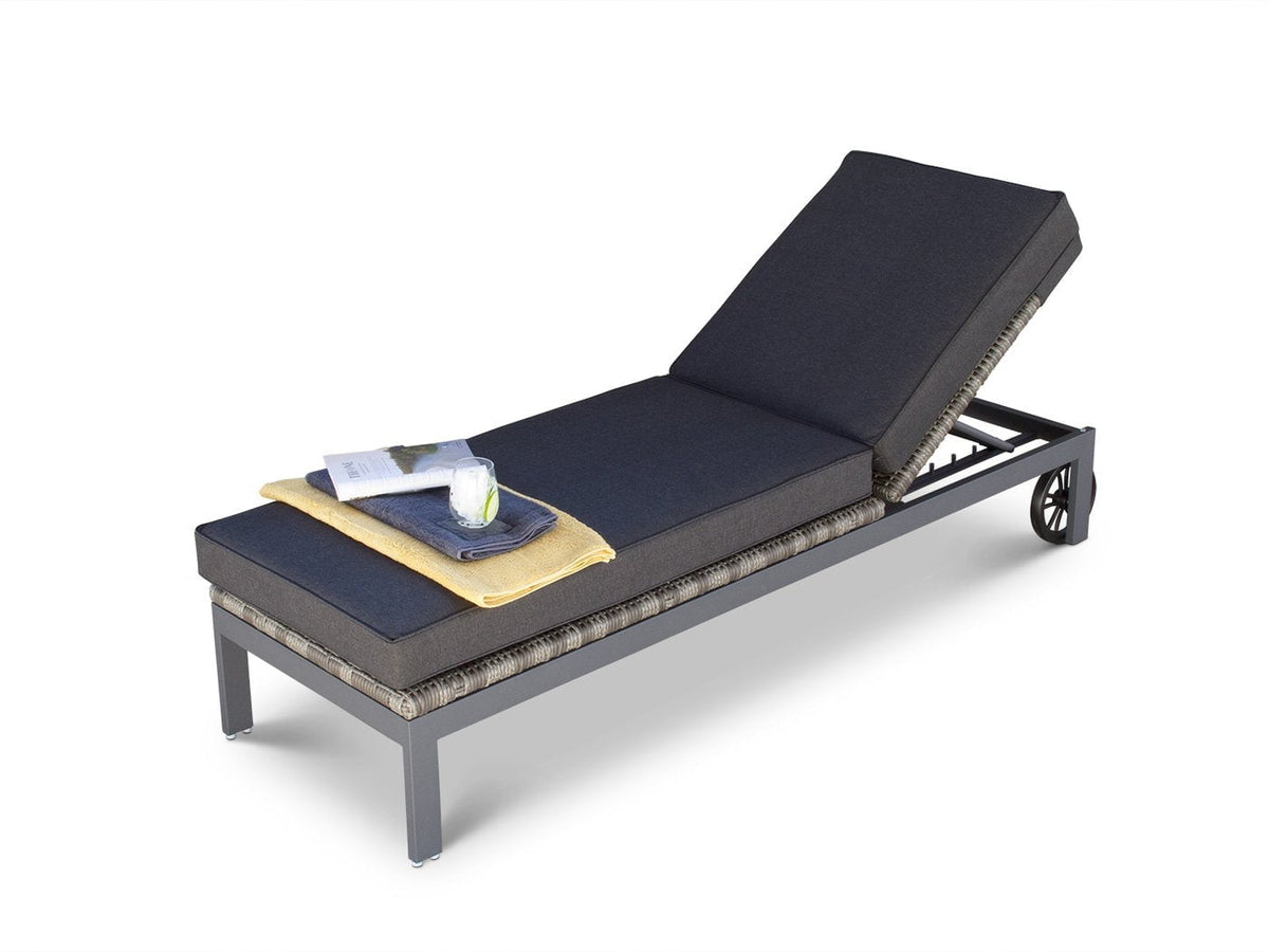 Alexander Francis Garden Furniture Verona Sunlounger Winter Cover